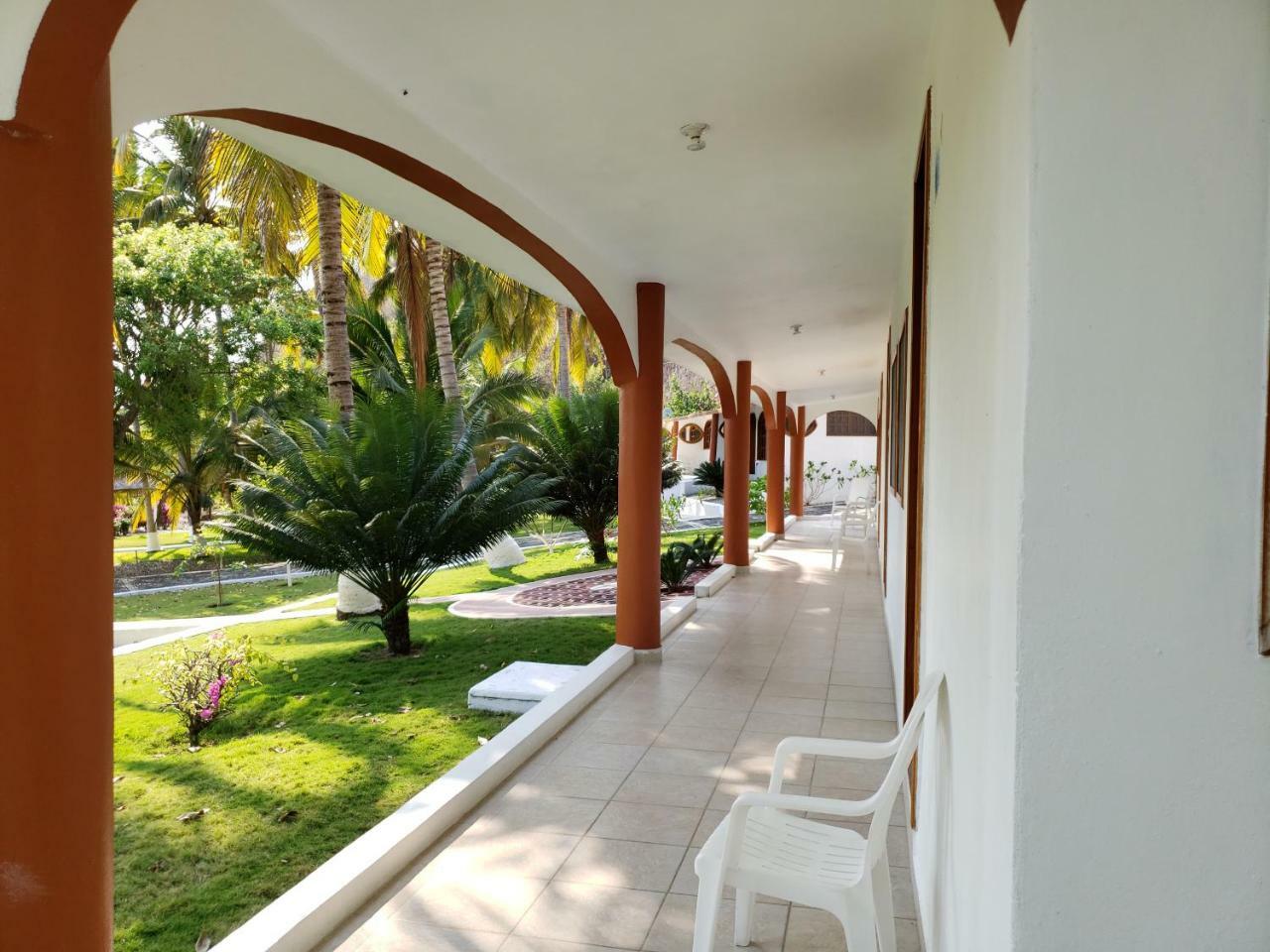 Hotel Y Club Campestre Altos Paraiso بويرتو إسكونديدو المظهر الخارجي الصورة